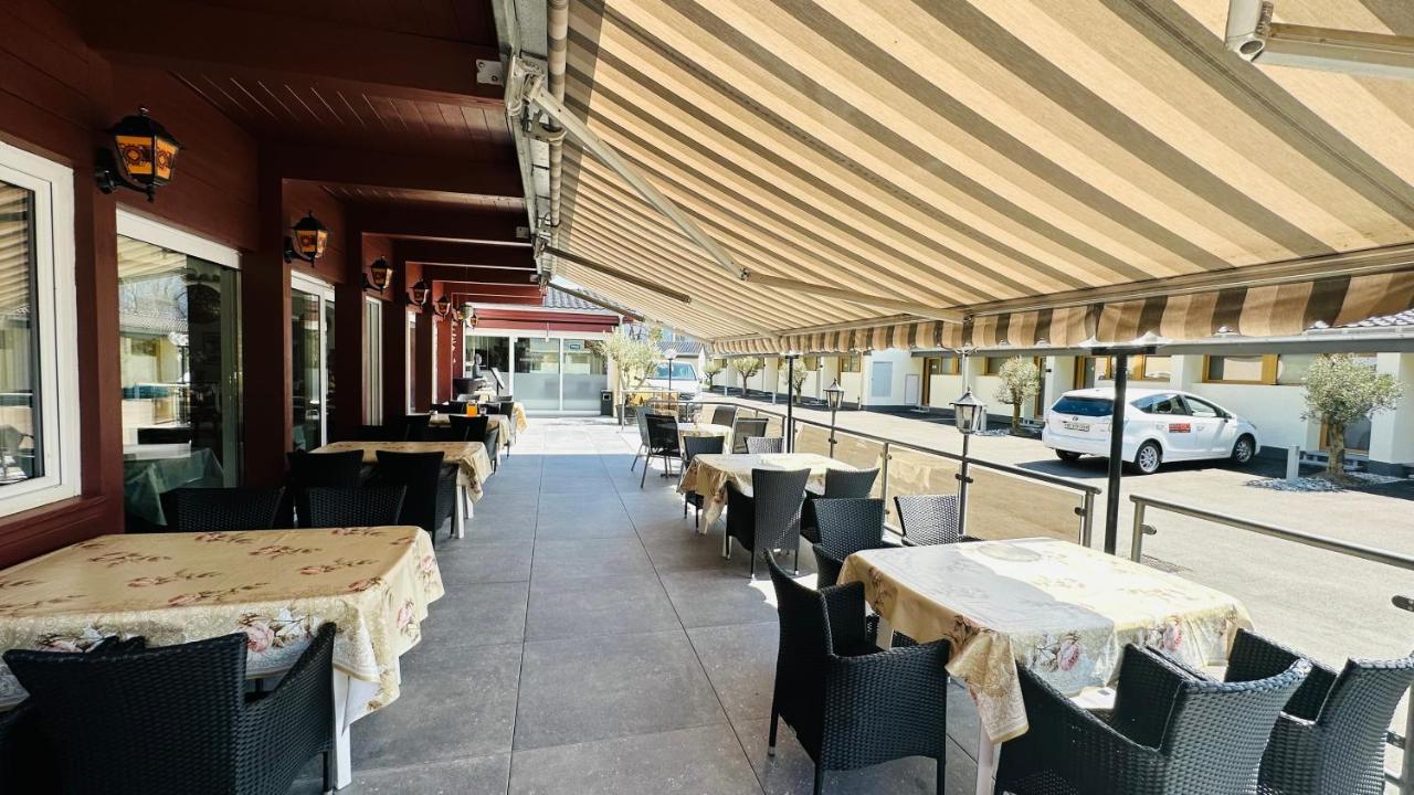 The River Village Interlaken Exterior photo
