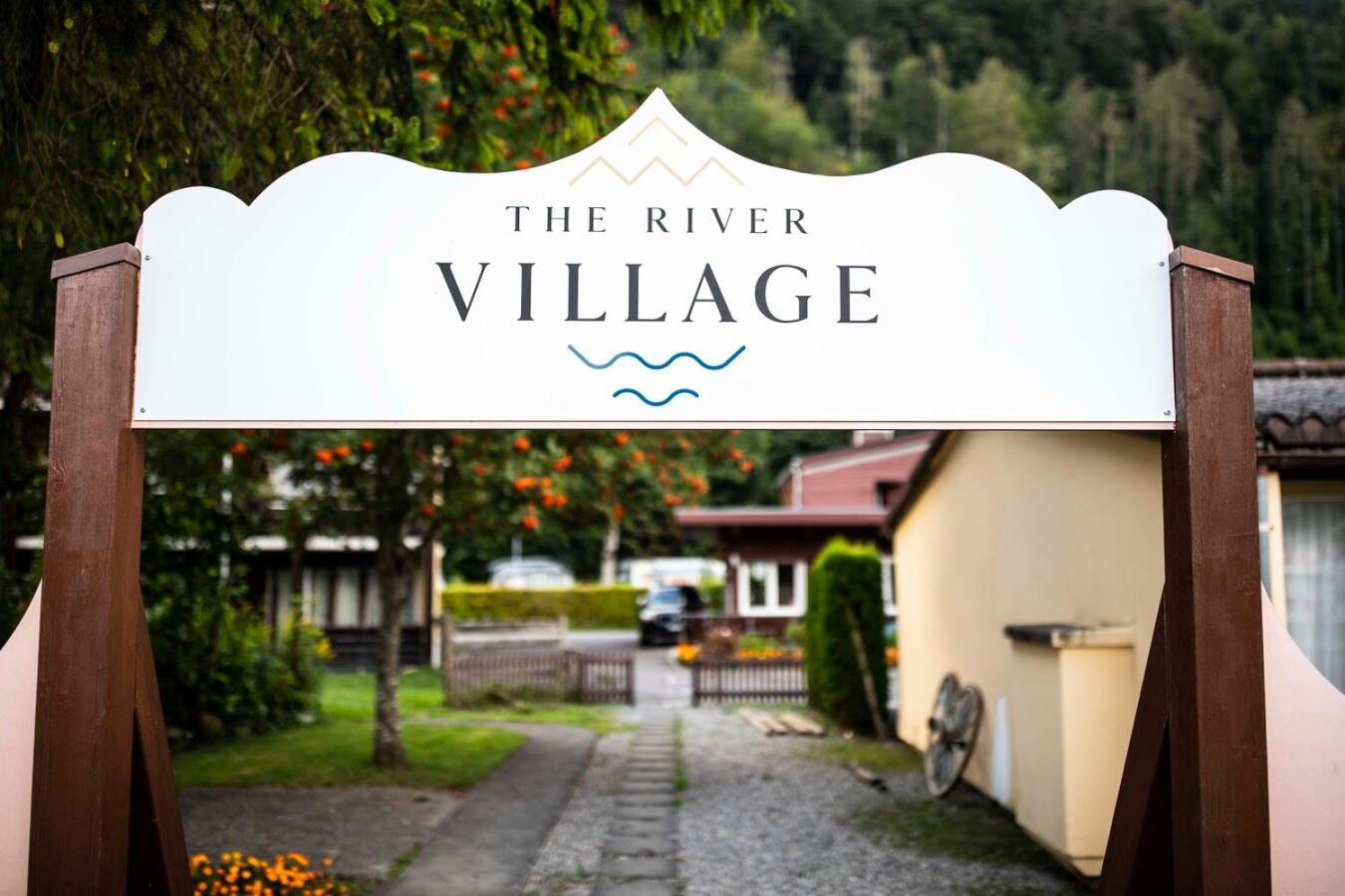 The River Village Interlaken Exterior photo