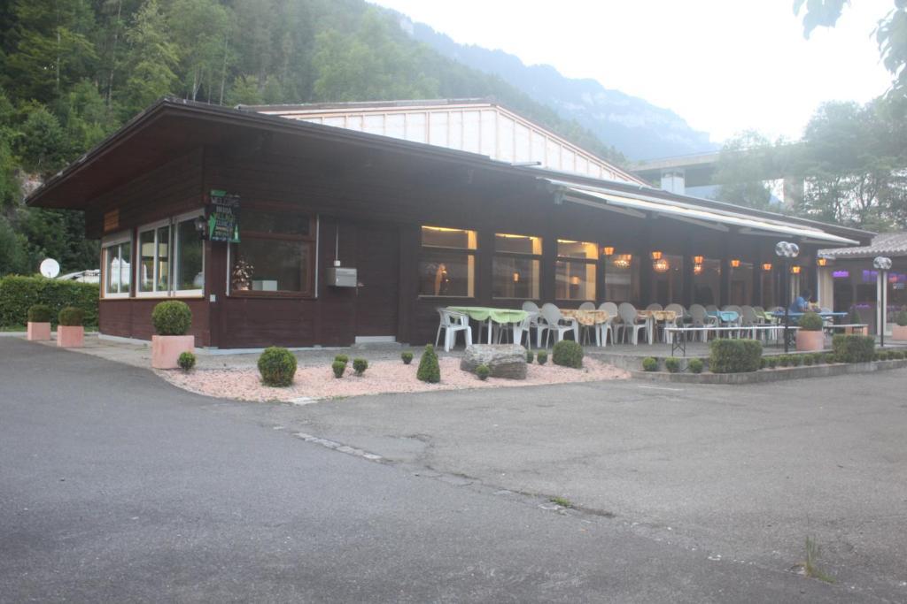 The River Village Interlaken Exterior photo