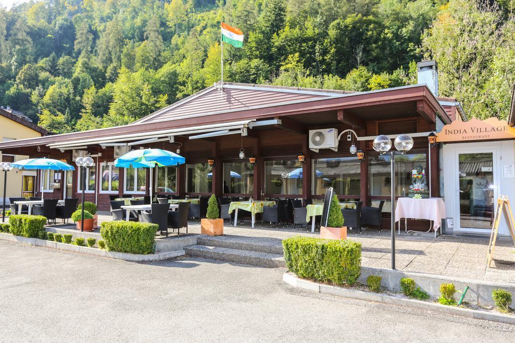 The River Village Interlaken Exterior photo